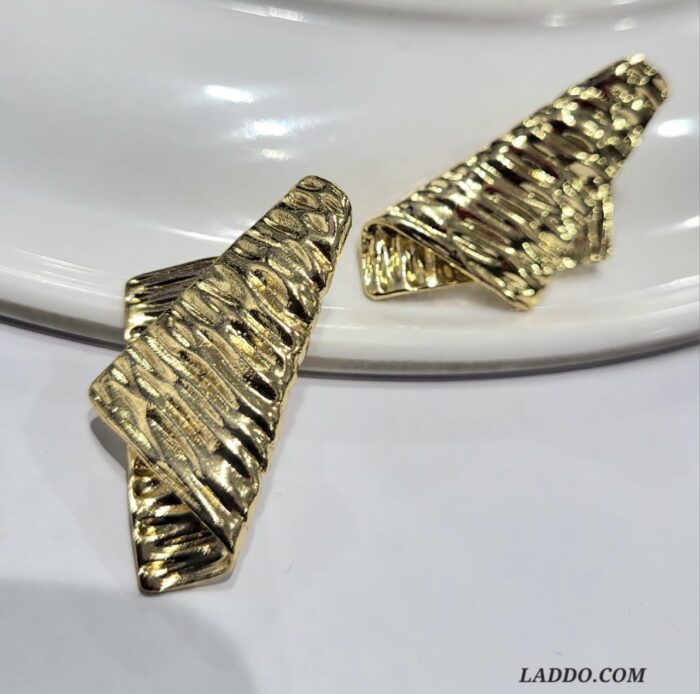Golden Transparent Feather-Shaped Acrylic Beads