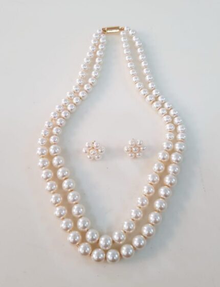 Elegant Pearl Mala Necklace