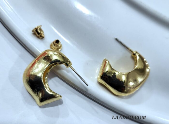 Lightweight Small Hoop Earrings