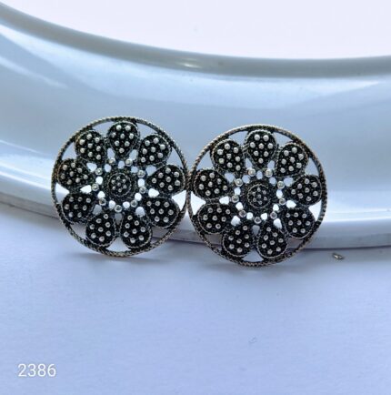 Gold Plated Kundan Oxidized Silver Round Stud Earrings