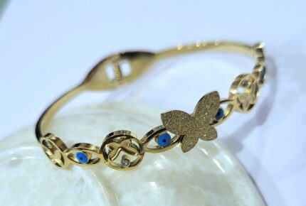 Sleek Twist Gold Plated Bracelet