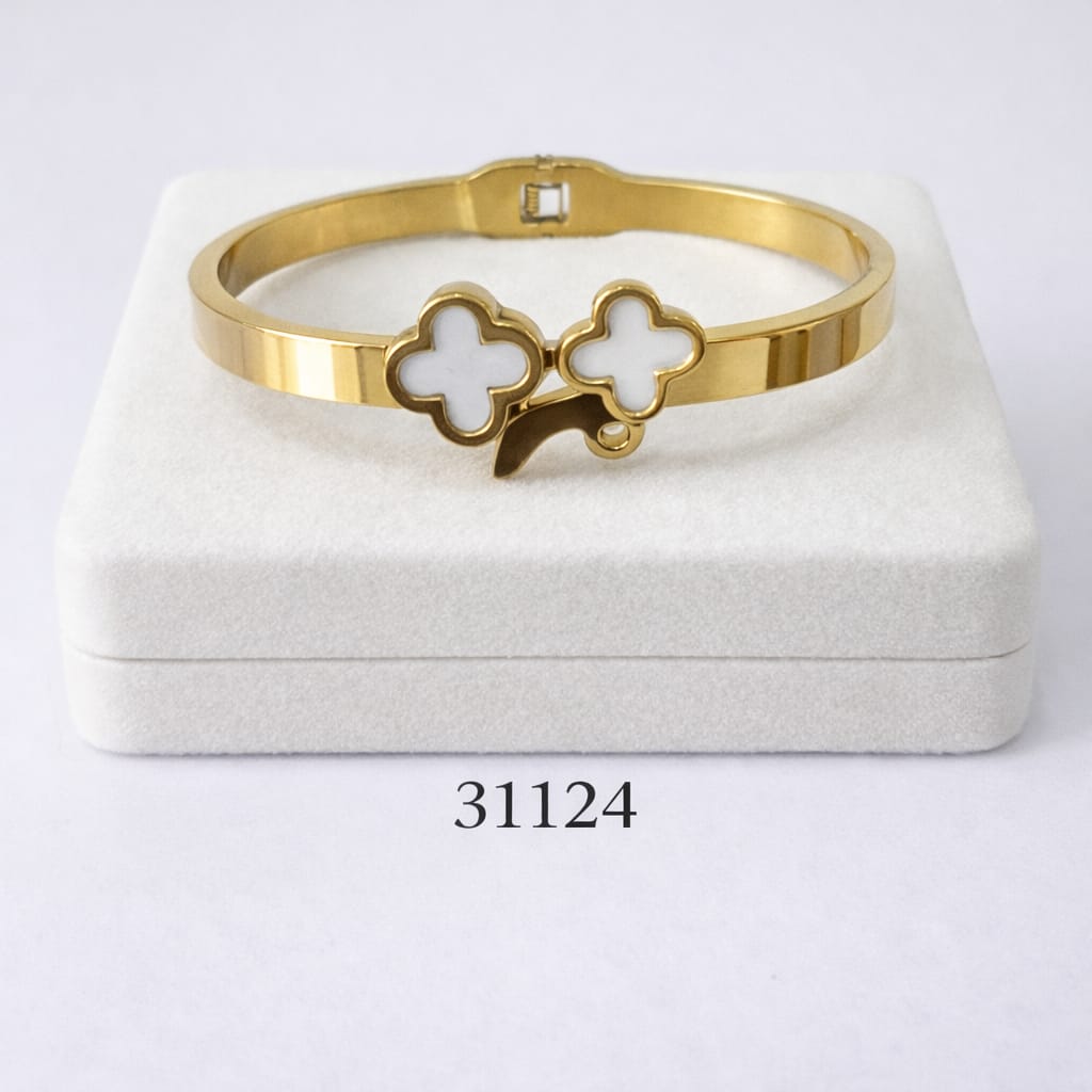 WhatsApp Image 2025-12-24 at 14.18.12 (1)