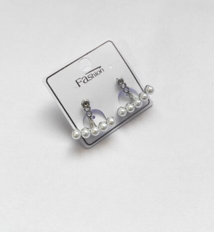 Women & Girl Classic White Pearl Earring