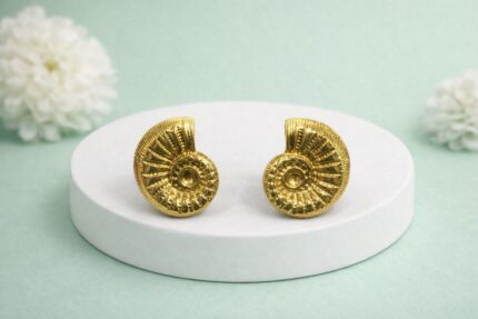 golden shell earrings