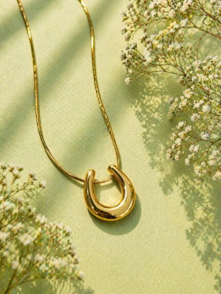 Stainless Steel U-Shaped Pendant Necklace for Women | Anti-Tarnish Gold Finish | Minimal Modern Chain | Elegant Daily Wear Jewellery