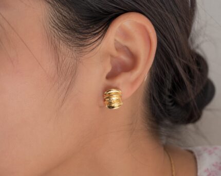 Luxury Gold Ribbed Stud Earrings for Women