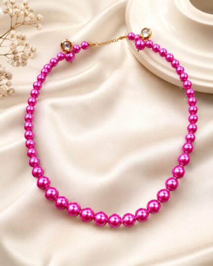 pearls necklace