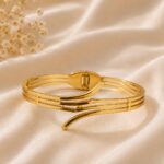 Minimalist Gold Wave Cuff Bracelet