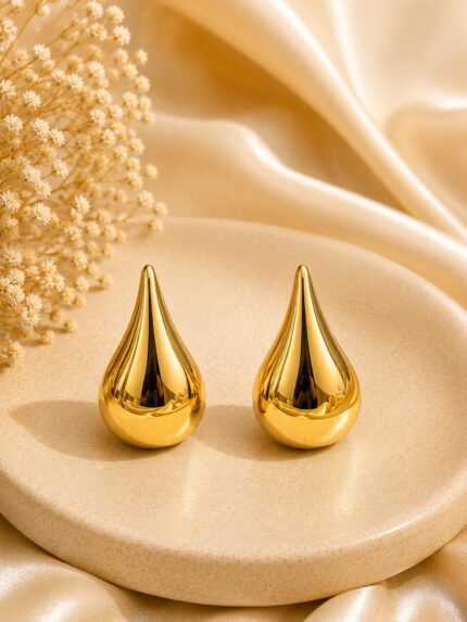 💧✨ Elegant Golden Drop Earrings for Women 💛🌟 | Gold Finish Statement Earrings ✨🌸