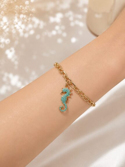 ✨ Elegant Turquoise Seahorse Charm Bracelet – Gold-Plated Minimalist Wrist Bracelet for Women 💙🌊💛