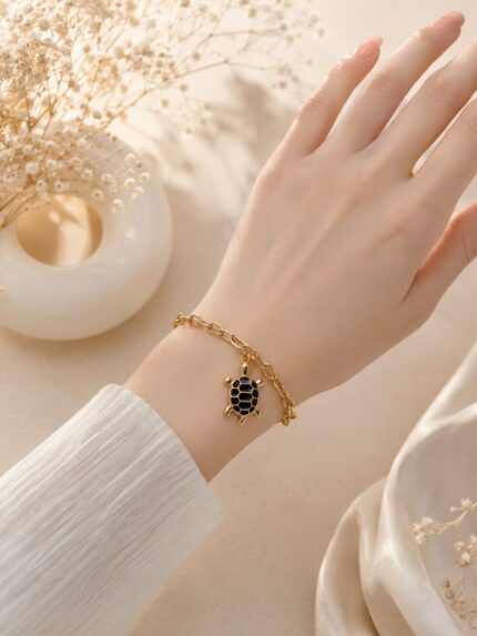 Elegant Black Turtle Charm Gold Bracelet for Women | Minimalist Korean Style Wrist Bracelet 🐢✨