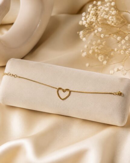 Minimalist Gold Heart Bracelet for Women | Elegant Stainless Steel Adjustable Bracelet | Anti Tarnish Jewelry