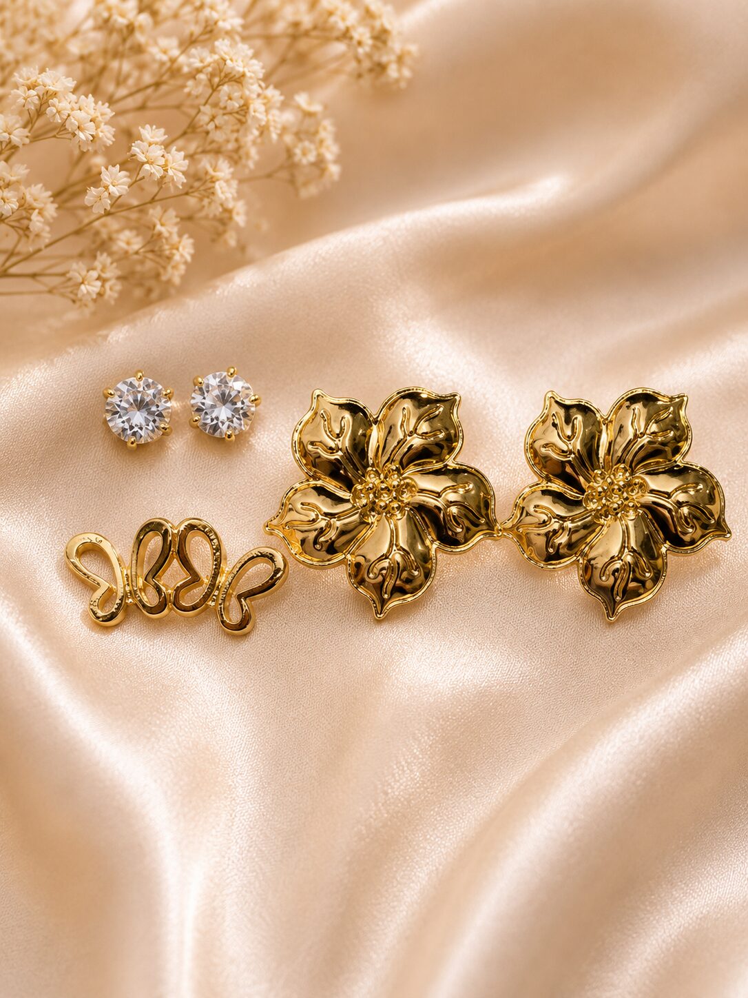 2026/07/17499-1.jpg Golden Floral & Crystal Stud Earrings Combo Set - Image 1