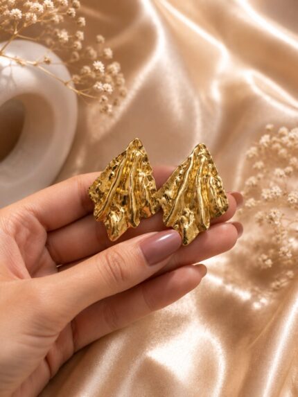 GOLDEN EARRINGS