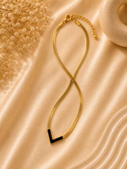 Gold Herringbone Necklace with Black V Pendant (NE8) – Pack of 6