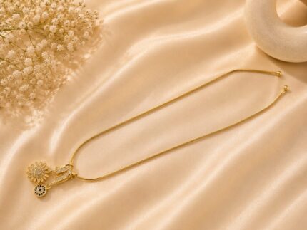 Gold Floral Charm Slider Necklace (NE7) – Pack of 6