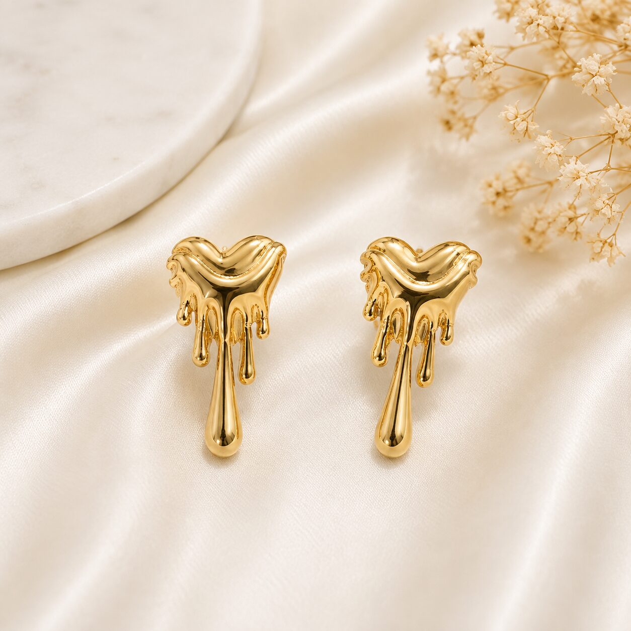 2026/08/1000362548.jpg MELTED HEART ANTI TARNISH EARRINGS - Image 1