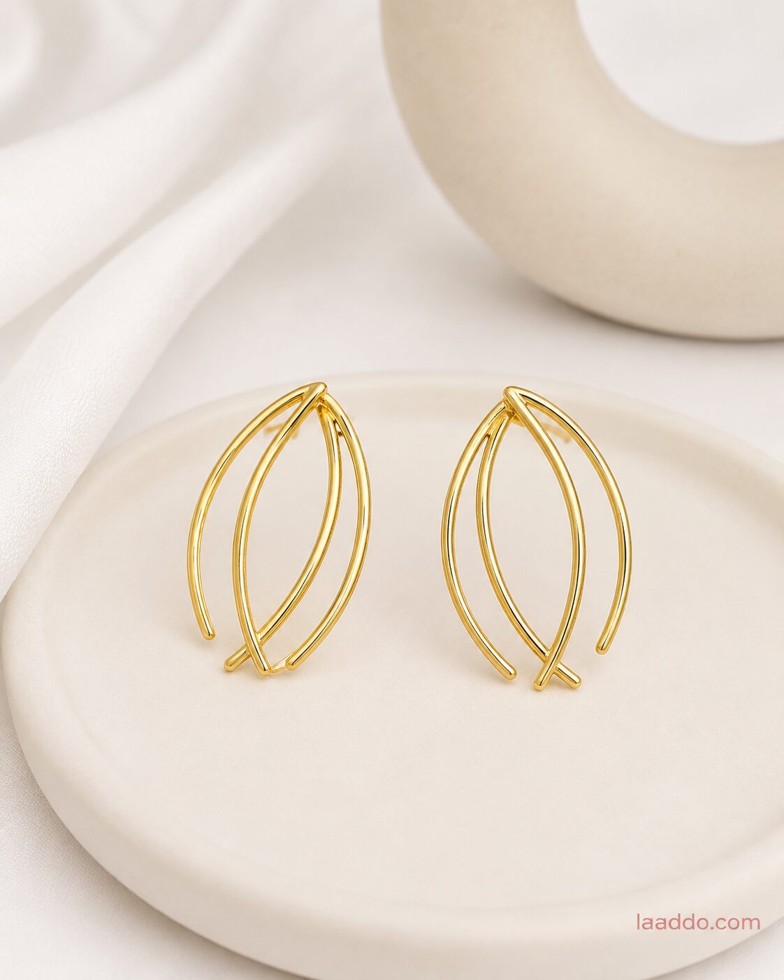 2026/08/1000362554.jpg STATEMENTS EARRINGS - Image 1