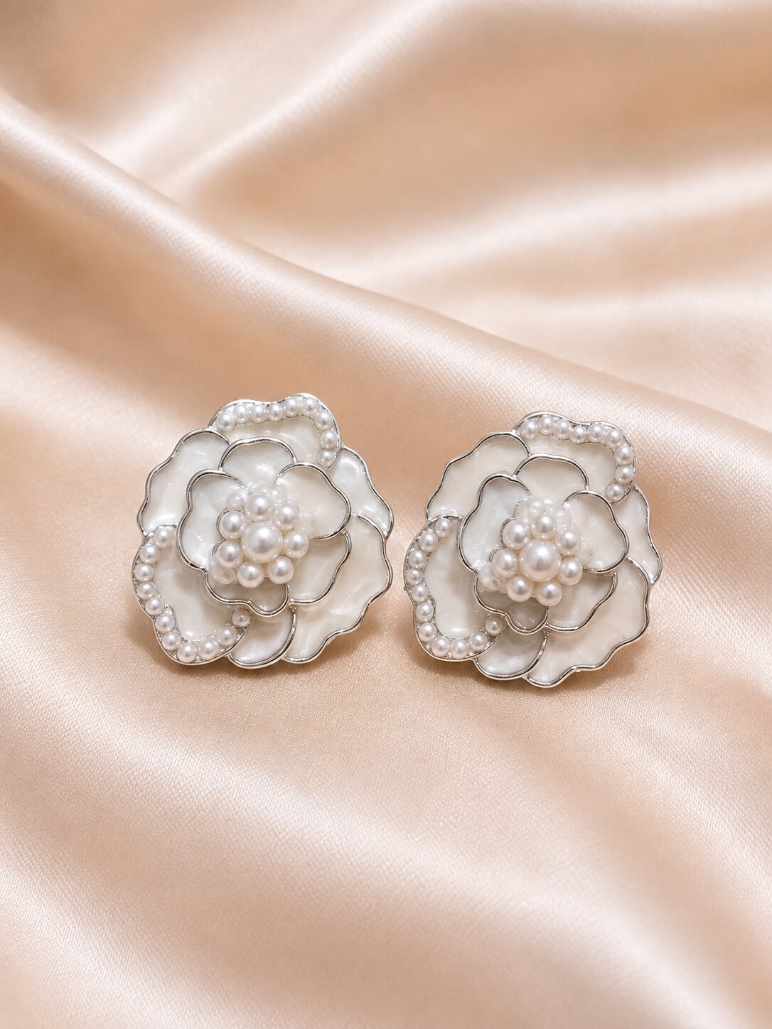 2026/08/1001771685.jpg White Floral Pearl Stud Earrings - Image 1