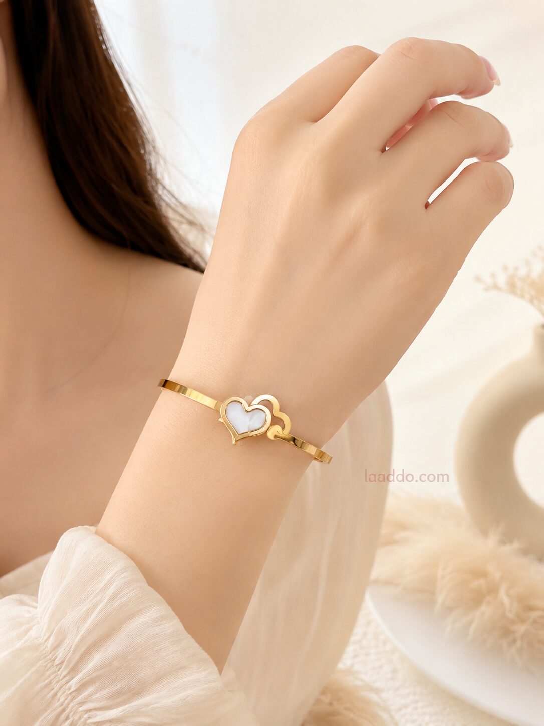 2026/08/1001772993.jpg Korean Heart Design Gold Bracelet - Image 1