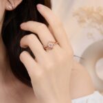 Elegant Floral Rose Gold Ring