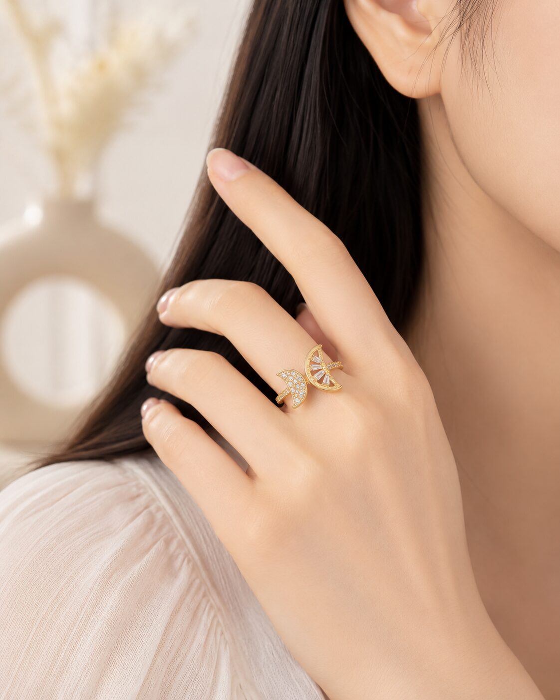 2026/08/1001775012.jpg ✨ Crescent Sparkle — Elegant Statement Rose gold Ring 💍 - Image 1