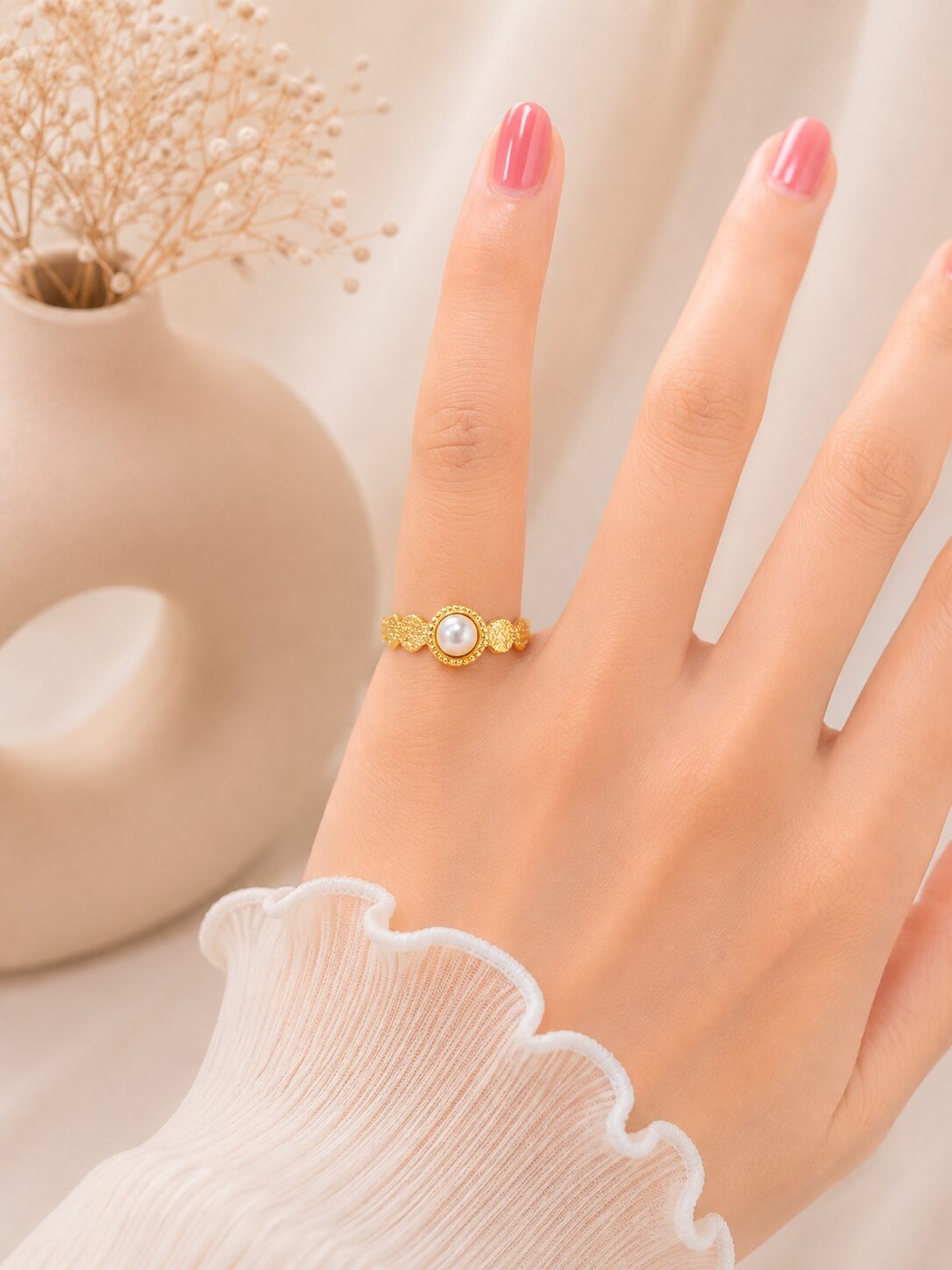 2026/08/1001775113.jpg Elegant Pearl Gold Ring - Image 1