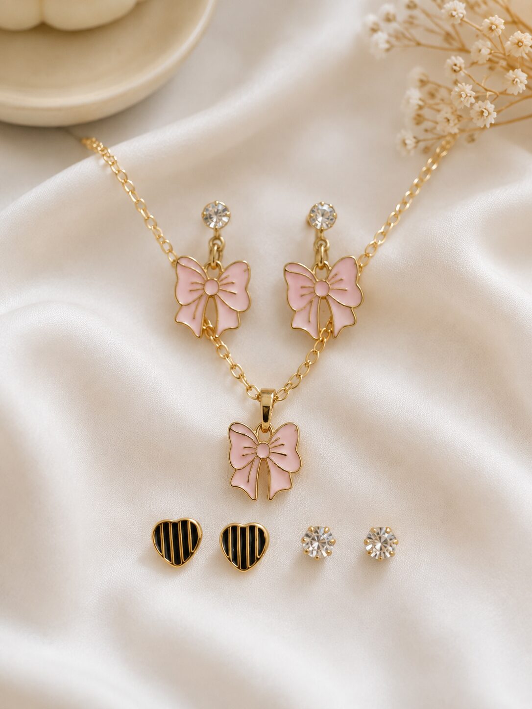 2026/08/1001775554.jpg Elegant Pink Bow Jewellery Set - Image 1