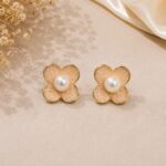Elegant Pearl Flower Stud Earrings