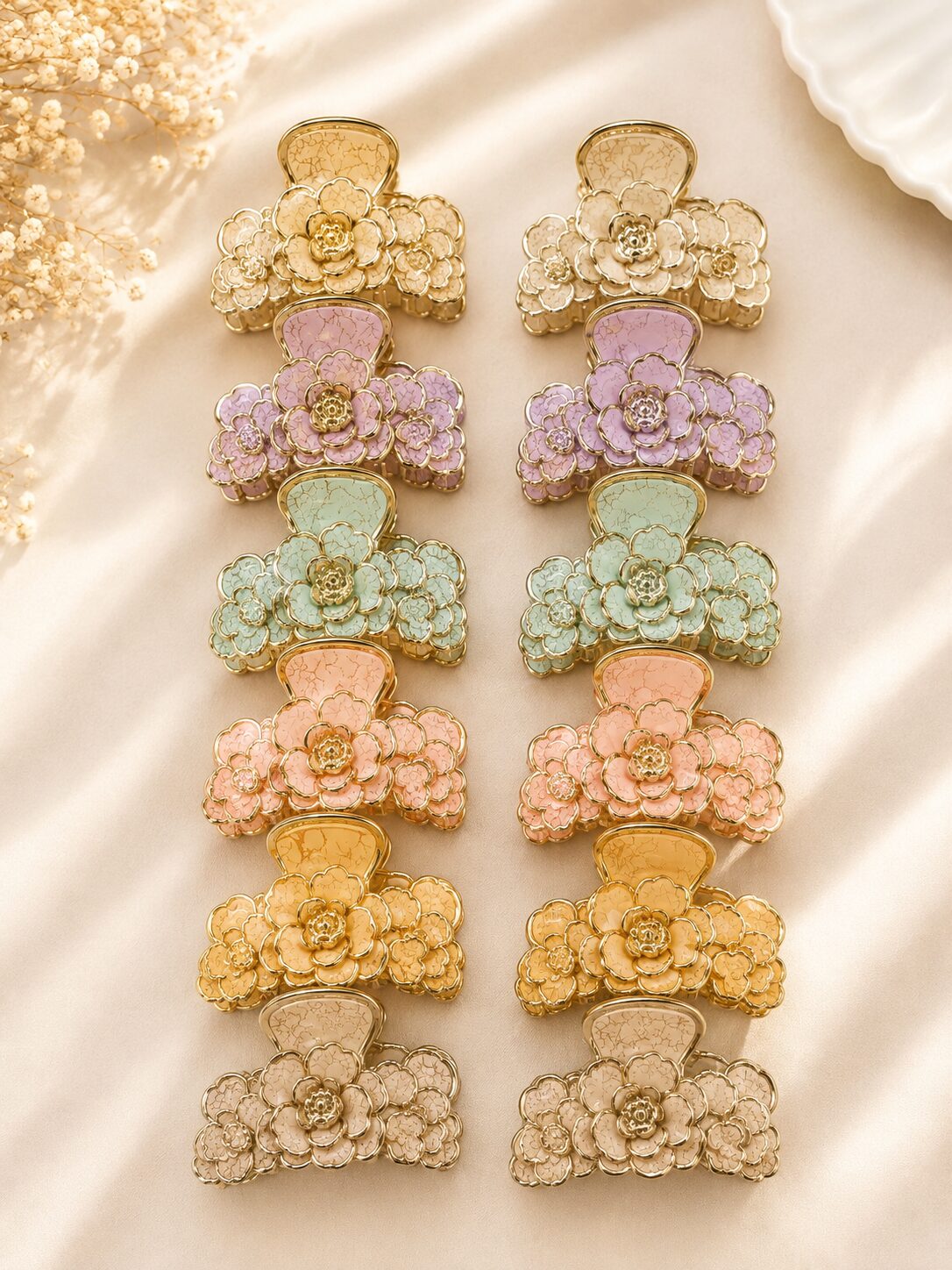 2026/08/1001779917.jpg Premium Floral Gold-Trim Hair Claw Clips - Image 1