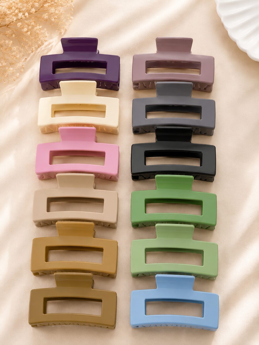 2026/08/1001779923.jpg Minimalist Rectangle Hair Claw Clips - Image 1