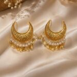 Chand Gold Hair Pin – Pearl & Crystal Traditional Hair Accessory