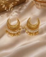 Chand Gold Hair Pin – Pearl & Crystal Traditional Hair Accessory