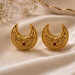 Chand Gold Hair Pin with Red Stone – Traditional Hair Accessory