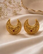 Chand Gold Hair Pin with Red Stone – Traditional Hair Accessory