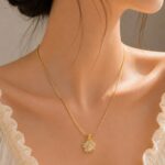 Elegant Gold Floral Crystal Necklace