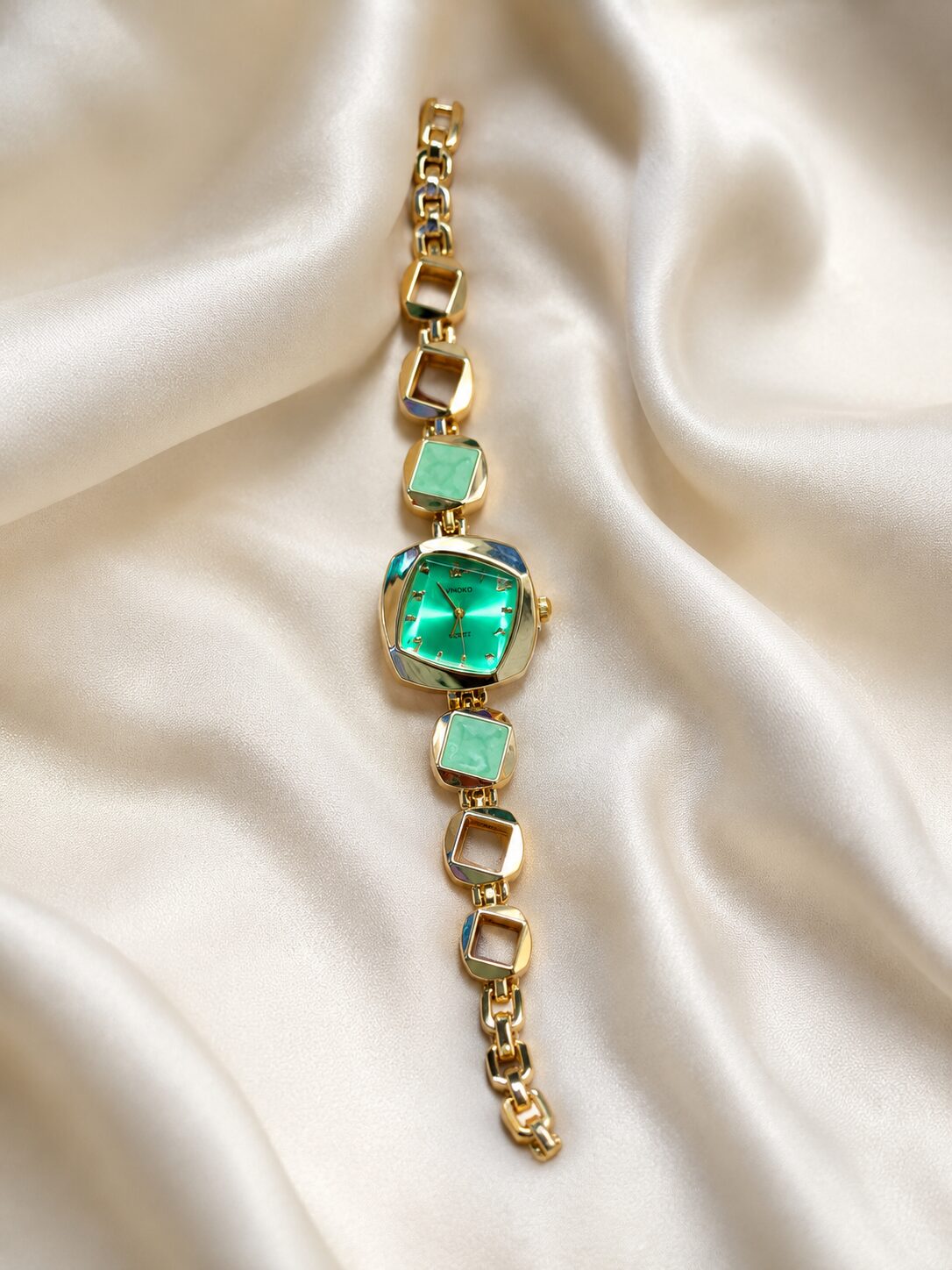 2026/08/1001780836.jpg Emerald Green Square Dial Gold Bracelet Watch - Image 1