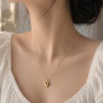 Golden Heart Pendant Necklace – Elegant Everyday Jewelry
