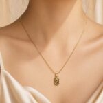 Vintage Botanical Gold Pendant Necklace for Women