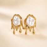Pearls earrings