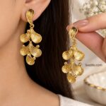 LEAF EARRINGS