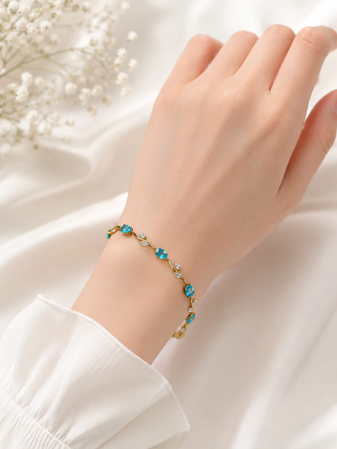 2026/09/1001782875.jpg Elegant Turquoise Vine Bracelet - Image 1