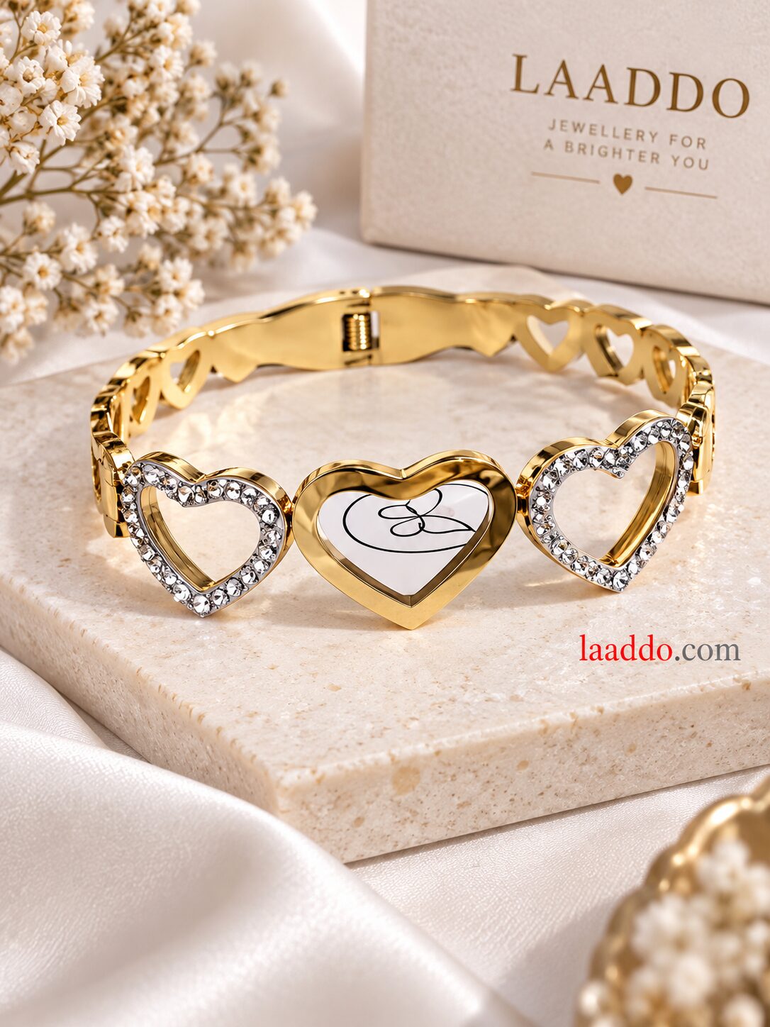 2026/09/1001792350.jpg Elegant Gold Heart Bracelet with Crystal Detailing | Premium Korean Style - Image 1