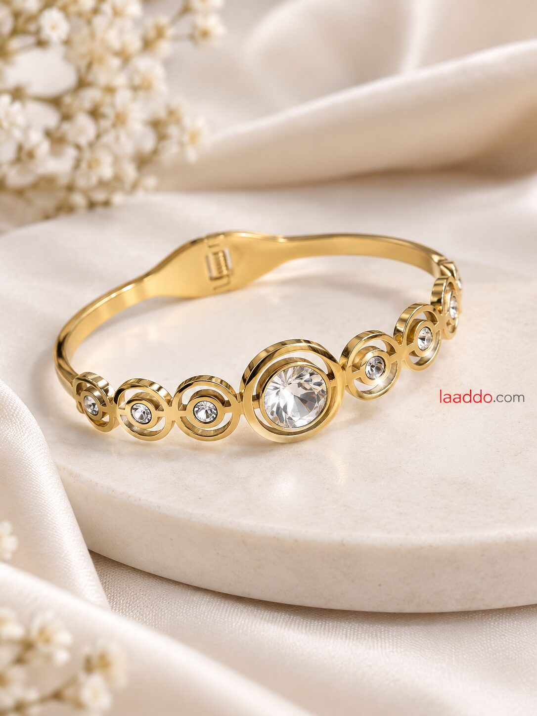 2026/09/1001793341.jpg Elegant Korean-Inspired Gold Crystal Bangle | Premium Designer Bracelet - Image 1