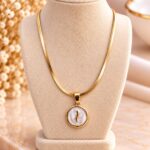 Gold Herringbone Chain Necklace with Mother of Pearl Pendant – Elegant Minimal Jewellery
