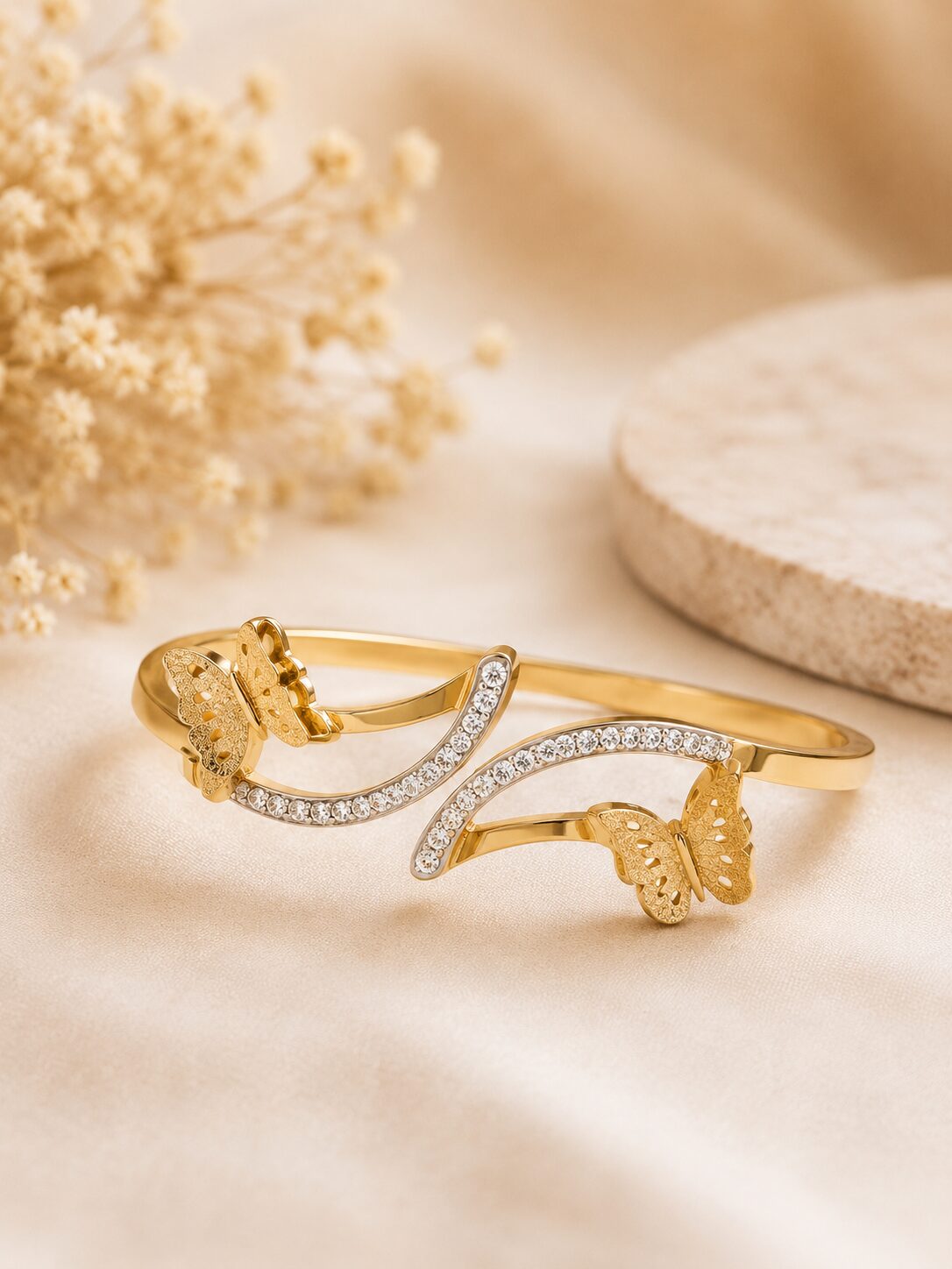 2026/09/1003579780.jpg Elegant Butterfly Crystal Gold Bracelet - Image 1