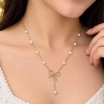 Elegant Pearl Bow Necklace