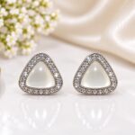 Elegant Triangular Pearl Stud Earrings ✨