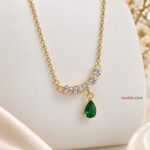 Elegant Emerald Green Teardrop Pendant Necklace | Korean Style