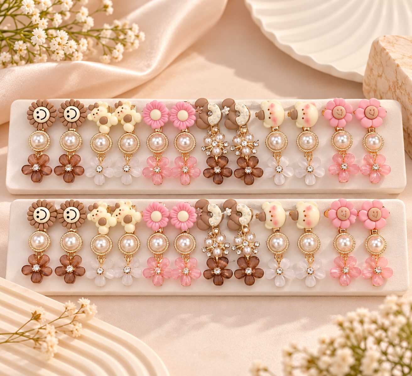 2026/09/1003581588.jpg Cute Floral Pearl Drop Earrings – Korean Style Flower & Pearl Earrings - Image 1